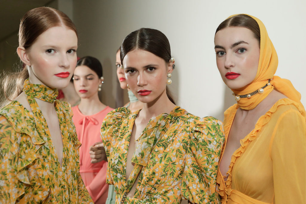 Minas Trend: fluidez, transparências e cores fortes marcam o primeiro dia Minas Trend Verao 2019 Fatima Scofield 1
